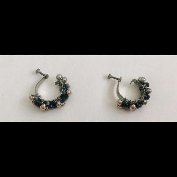 Screw Back Earrings Silver Color & Black Beads Handmade by Artist Original Owner - Picture 16 of 16